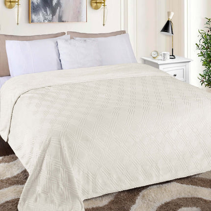 King Ivory Geometric Flannel Woven Plush Blanket