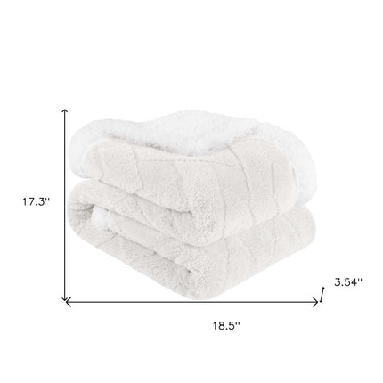 King White Fleece Knitted Plush Blanket