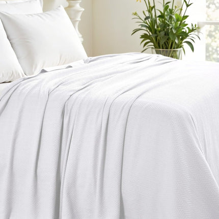 Queen White Cotton Woven Chevron Blanket