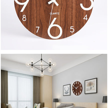 Silent luminous wall clock