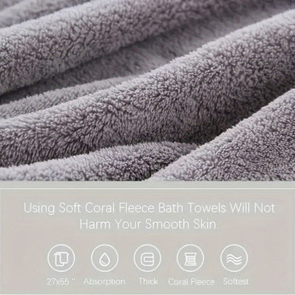 10-Pack Cut Edge Bath Towels, 35x75 inches, Modern Style