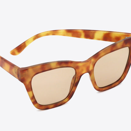 56d5a548e65244508c33ceca4cc907e5-Max