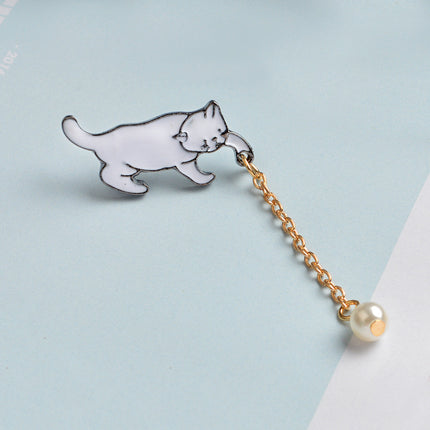 Cartoon anime fashion personality kitten pearl brooch