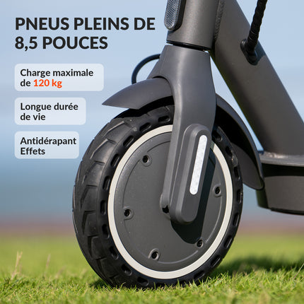 5-Wheel Foldable Adult Electric Scooter - Max Power 700W - 8.5" - 25km/h - 1-Year Warranty - 32-35km Range - 36V 7.5AH