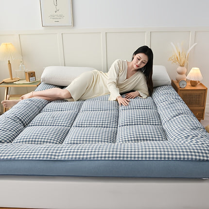1pc Soft And Warm Japanese-Style Grid Mattress, Foldable, Suitable for Floors And Tatami, Usable in All Seasons