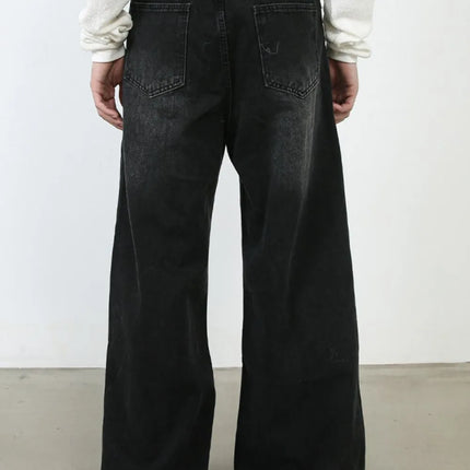 5c53db34-104c-4e85-886f-7477151c8695-Max