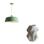 Green and Vase / 38cm