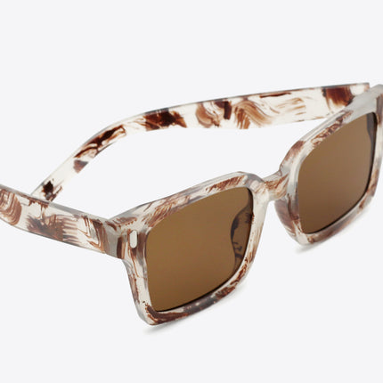 606af8ef0ce24786a5857a28b2b1b22d-Max