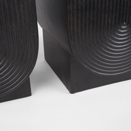 Set of Two Black Metal 20 Ounce Pot Planters