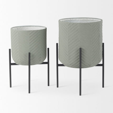 Set of Two Black And Green Metal 20 Ounce Round Elevated Planters