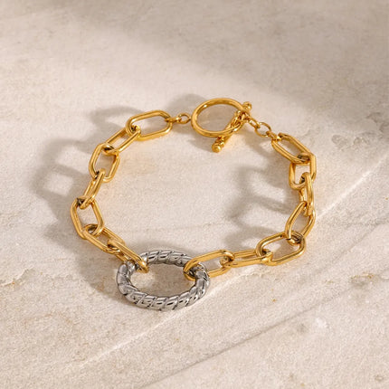 61c23e24-9f4e-4131-a092-65a68d750011-Max