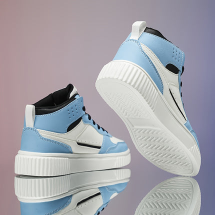 Trendy And Comfortable Unisex Skate Shoes Suitable for All Seasons And Casual Wear.