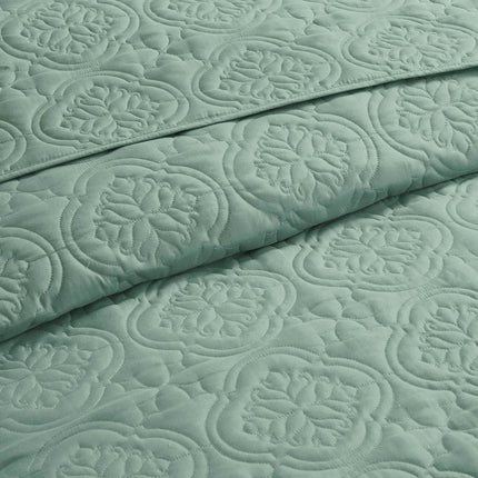 Set of Three Aqua Medallion Queen Ring Stitch Sham And Comforter