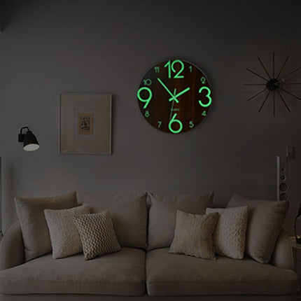 Silent luminous wall clock