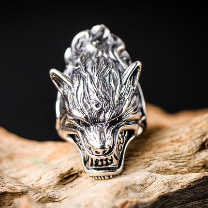 Bold Statement-making Mens Ring Featuring A Rugged Wolf Head Design