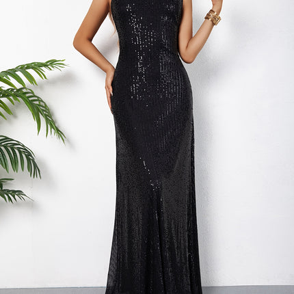 Wine Red Evening Gown with a Slim-Fit Design And a Strap Tie Belt (XT101X)