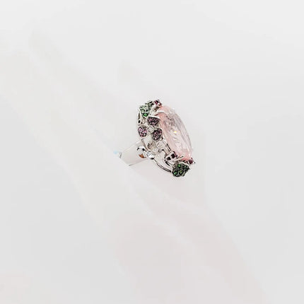 Womens Retro Floral Ring for stylish wedding