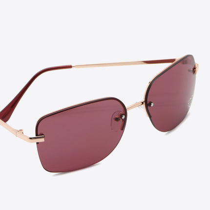 70174fc6cef547a380b3a838a607942f-Max