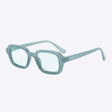 70a9fcca61154859a6d0336bdb32f83f-Max