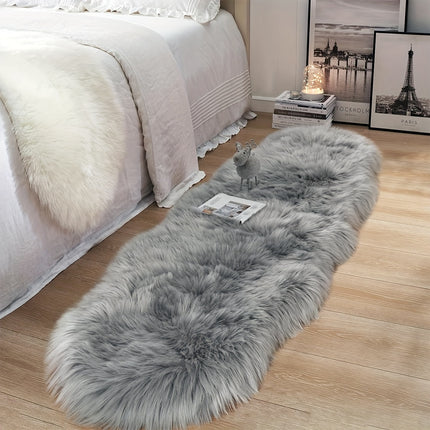 Soft and Fluffy Sheepskin Carpet - Non-slip Artificial Fur Carpet for Bedroom, Living Room and Game Room