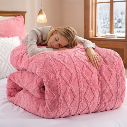 220 X 240 Taffeta Comforter, Double-Sided Rhombus Pattern Winter Blanket, Ultra Soft Fluffy Bedding