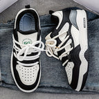 White And Black / US 7