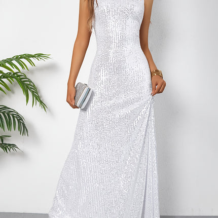 Wine Red Evening Gown with a Slim-Fit Design And a Strap Tie Belt (XT101X)
