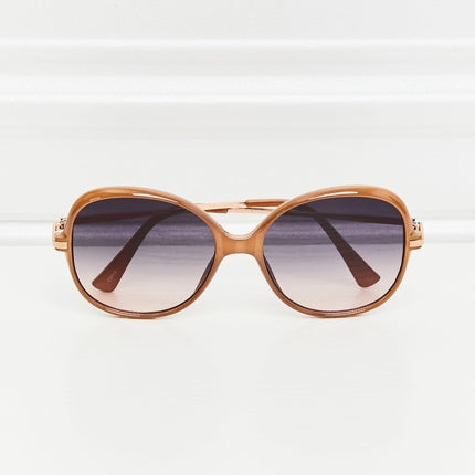 7a2b66f251824ae59f05802eba2ddec7-Max