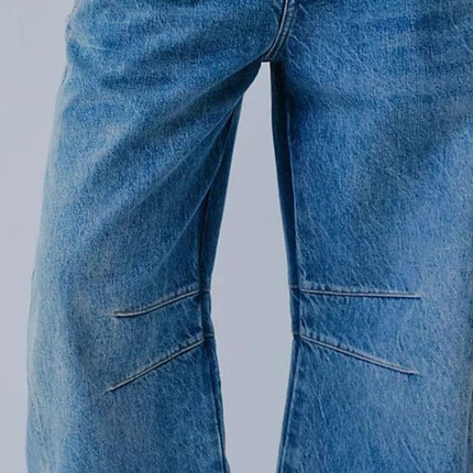 7e5399eb-f048-4323-a526-4b9a5b7e26b6-Max