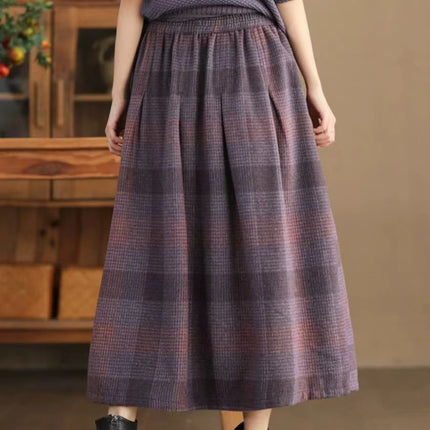 Women'S Mid-Length A-Line Skirt in Autumn And Winter with a Check Pattern.
