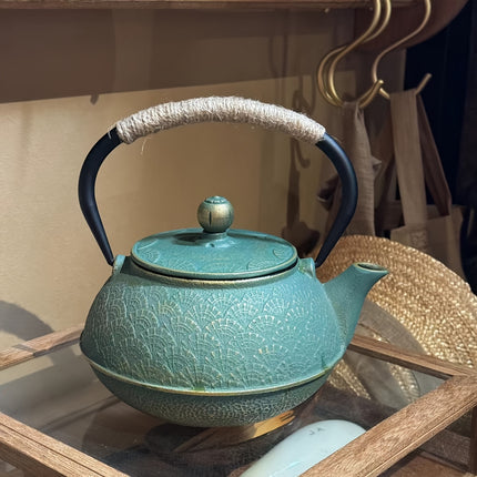 Green & Golden Fan Pattern - Cast Iron Enamel Teapot - Stainless Steel Infuser With Removable Filter