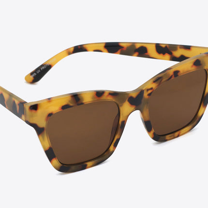 82ac656cc07c413d9ecc88ddba038b84-Max