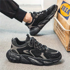 2066 Black / US 6.5