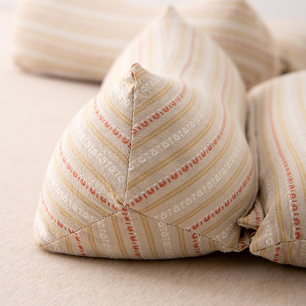 Triangular Buckwheat Husk Hard Cervical Pillow