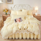 MousseBeige / 150X200cm bed skirt and pillow