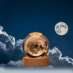 Moon 6cm Ball + 6cm Round Wooden Base Natural Light