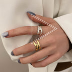 White Gold Color / Adjustable Opening