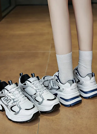 New Spring Women's Sneakers Luxury Designer Fashion Casual Sneakers White Breathable Tennis Shoes Low Top Vulcanized Shoes