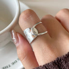 White Gold Color / Adjustable Opening
