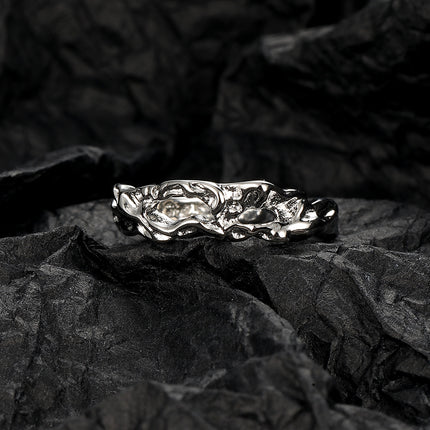 Womens Open-end Ring For A Versatile Personalized Look