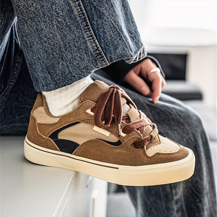 Casual & Sporty Lace-Up Shoes - Men's Retro Low-Top Skate Sneakers - Round Toe with White Upper