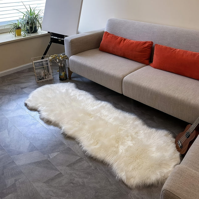 Soft and Fluffy Sheepskin Carpet - Non-slip Artificial Fur Carpet for Bedroom, Living Room and Game Room