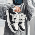 White And Black / US 6.5