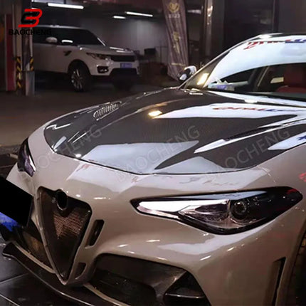 Suitable for Alfa Romeo Giulia High Quality Half Carbon Fiber/Glass Fiber Front Bumper Lip Car Parts GTAM Style
