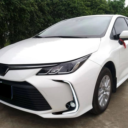 Car LED DRL Daytime Running Light Yellow Turn Signal 12V Fog Lamp Decoration Bumper Light For Toyota Corolla 2019 2020 2021 2022