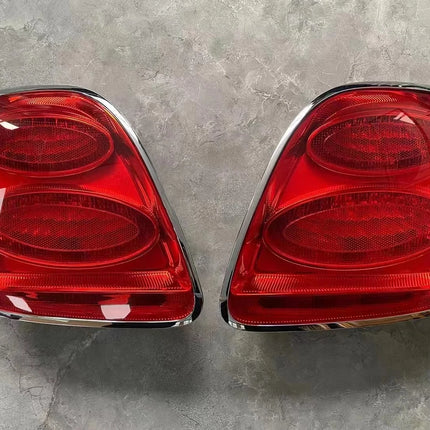 Flying Spur 2005-2009 & 2010-2013 Auto Parts Rear Tail Lamp Assembly 12V New Condition
