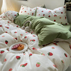Strawberry / 90cm bed sheet set 150x200
