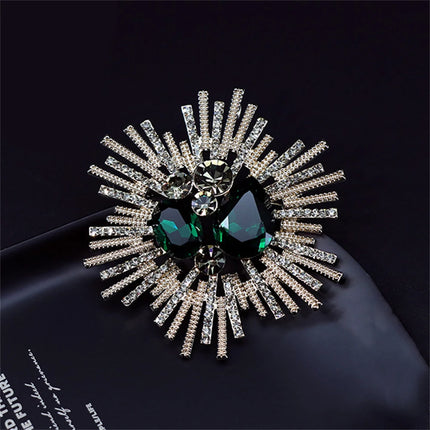 New Shiny Sun flower Brooches For Women Luxury Big Pearl Rhinestone Brooch Pins Jewelry Dress Suit Accessories Wedding Gifts