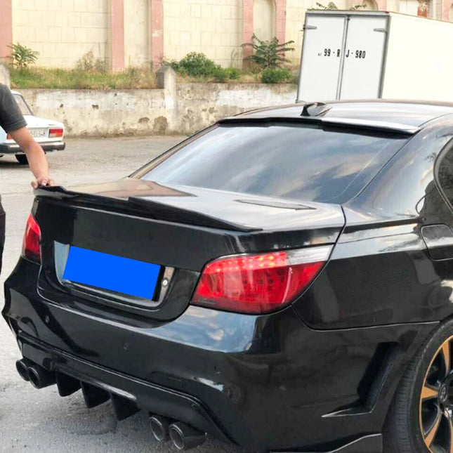 Glossy Black /Carbon Fiber Look Car Rear Trunk Spoiler Lip PSM Style Rear Wing Spoiler For BMW E60 M5 CONVERTIBLE 2004-2009