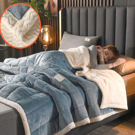 Autumn and Winter Coral Velvet Quilted Blanket